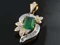 18 K emerald with diamond pendant